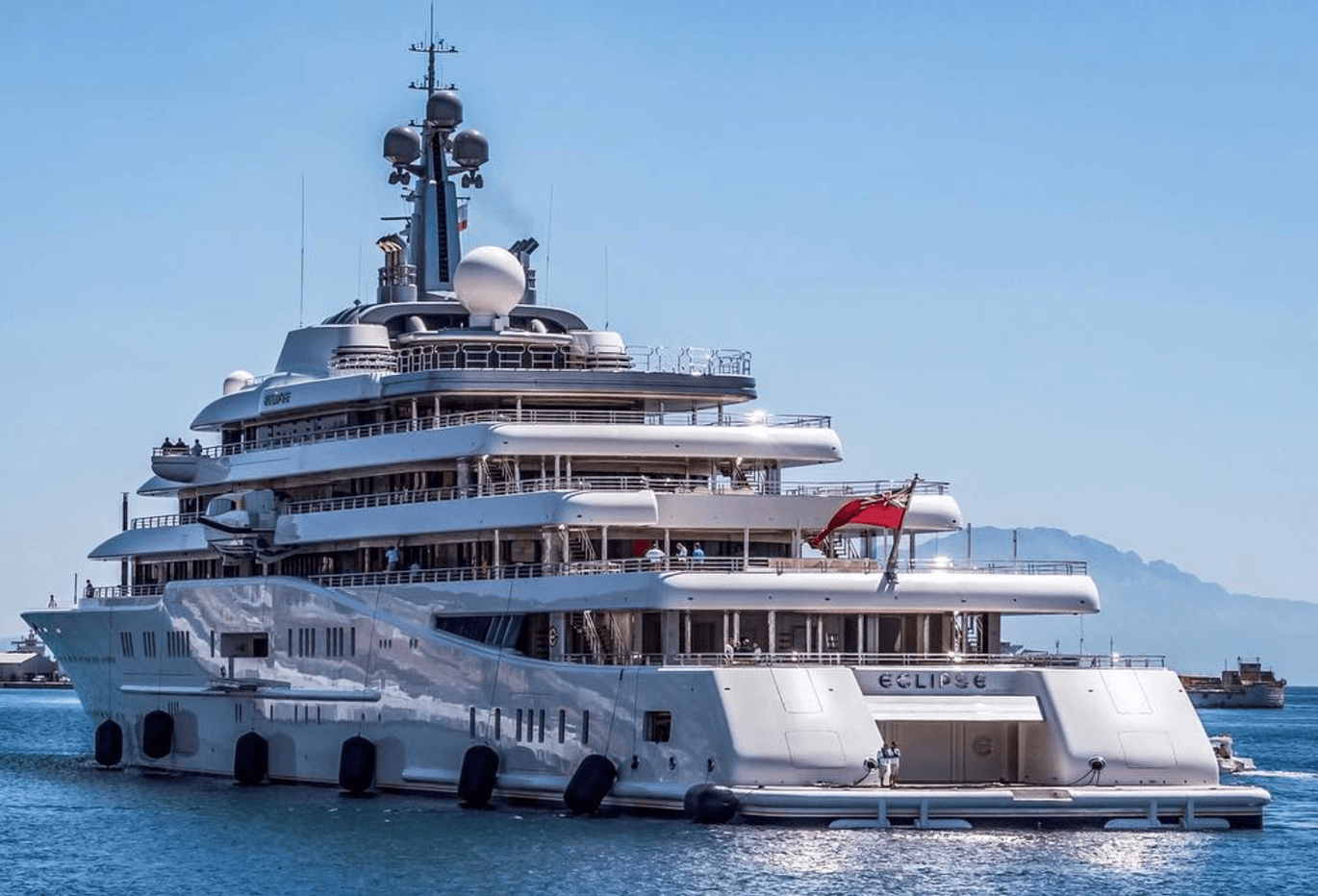 Roman Abramovich Yacht Owner Roman Abramovich Eclipse Boat QSEQNN