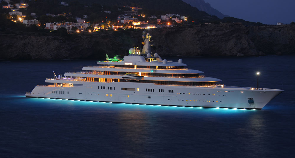 Roman Abramovich Yacht Eclipse Is Worth One Billion Pounds Yacht Haven Phuket