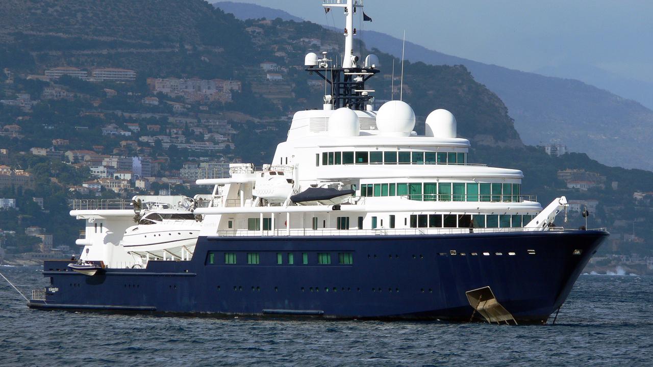 john mccaw yacht